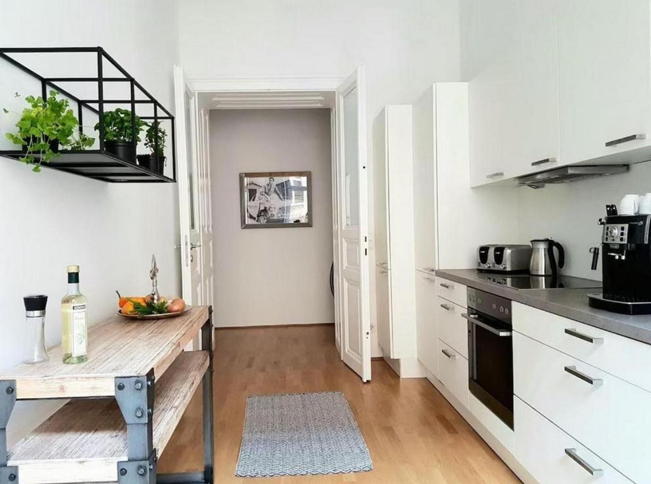Apartment Enchanting Tourist Destinationcheckprofile